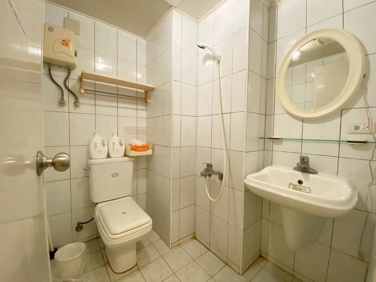 Appartement Fengjia 101 à Taichung Extérieur photo